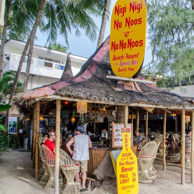 Nigi Nigi's original location on White Beach
